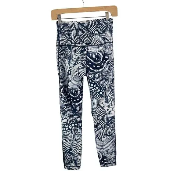 Lululemon Wanderlust Legging Women 6 Navy White High Waist Mesh Criss Cross Boho - Picture 8 of 10
